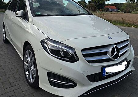 Mercedes-Benz B 200 (246.243)
