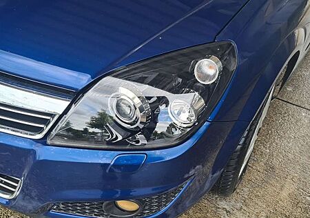 Opel Astra 1,6