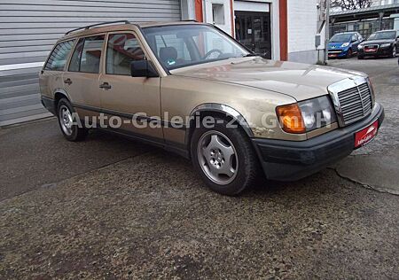 Mercedes-Benz 200 Diesel 7 Sitzer