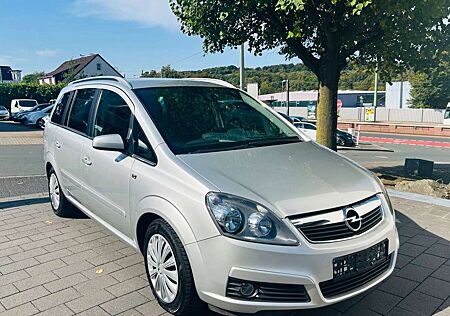 Opel Zafira B Edition
