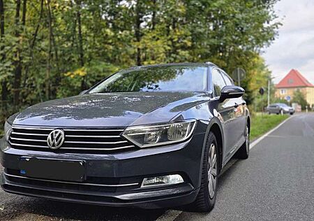 VW Passat Variant Volkswagen 1.6 TDI (BlueMotion Technology) DSG Comfortline