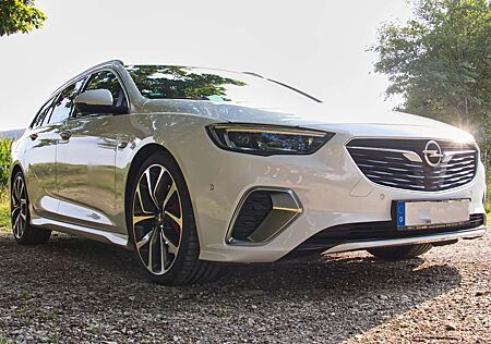 Opel Insignia Sports Tourer 2.0 BiTurbo Diesel 4x4 Aut GSI