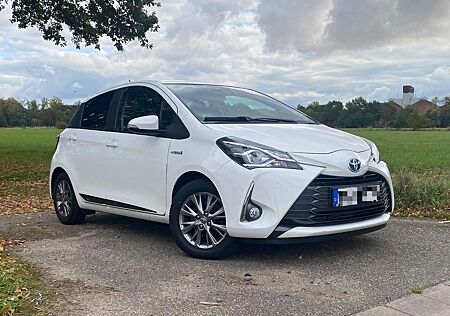 Toyota Yaris Hybrid 1.5l Hybrid Y20 - 1.Hand - Garantie - 8fach