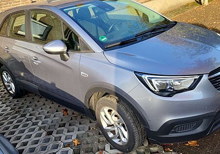 Opel Astra 1.2 crossland x