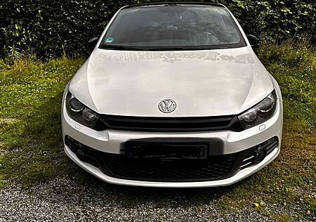 VW Scirocco Volkswagen 2.0 TSI mit 211 PS