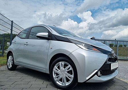 Toyota Others Aygo AYGO x-play touch Kfz-Steuer. nur 20,-/Jahr