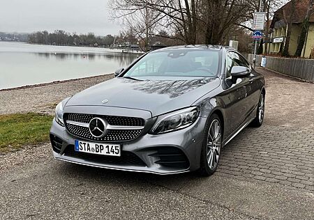 Mercedes-Benz C 300 d Coupe 9G-TRONIC AMG Line Plus
