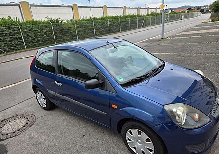 Ford Fiesta 1.3 Ambiente
