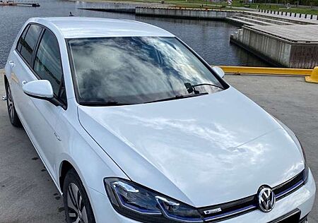 VW e-Golf Volkswagen