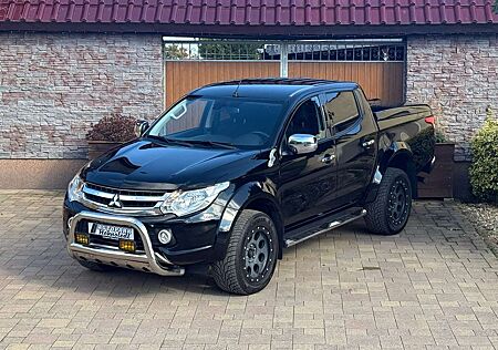 Mitsubishi L200 Plus Doppelkabine 4WD