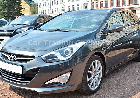 Hyundai i40 cw 1.7 CRDI Automatik Xenon Navi Sitzheizung