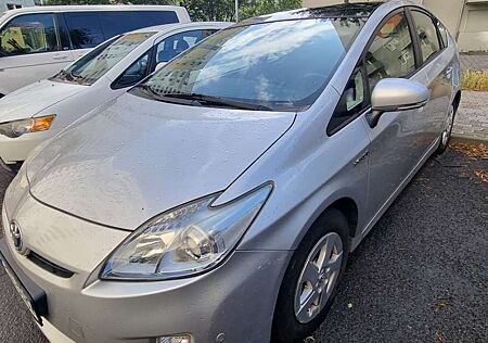 Toyota Prius (Hybrid) Executive