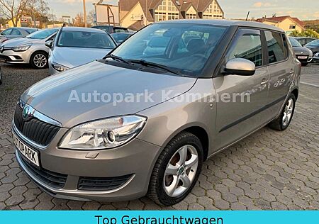 Skoda Fabia Family*Apple Carplay*Navi*SiHz*Cam*BT*USB