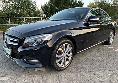 Mercedes-Benz C 180 Avantgarde*LEDER*NAVI*PDC*AHK*TEMPOMAT*SITZH*