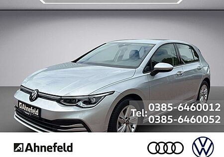 VW Golf Volkswagen VIII 1.5 eTSI Life DSG NAVI AHK ACC LED