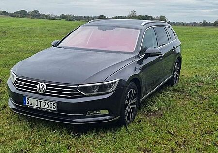 VW Passat Variant gebraucht kaufen VW Passat Variant Volkswagen Highline BMT/Start-Stopp 4Motion