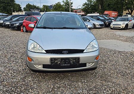 Ford Focus 2.0 Ghia ,LPG -Neue TÜV -INSP-RPP