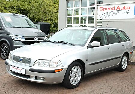 Volvo V40 1.8 Comfort Aut./LEDER/GHSD/SITZH./8-FACH