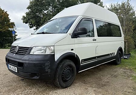 VW T5 Transporter Volkswagen 7-Sitzer, 4 Schlaf Plätze, Langer Radstand