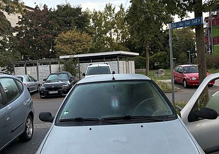 Renault Clio 1.2ECON MTV