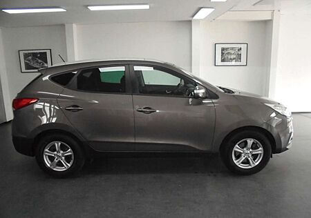 Hyundai ix35 1.7 CRDi Style Panorama Teilleder PDC