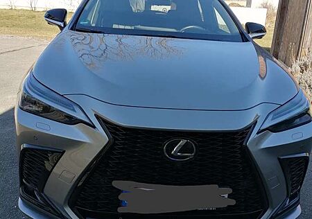 Lexus NX 450h + E-FOUR PHEV