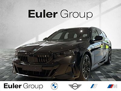 BMW i5 eDrive40 Sportpaket HUD AHK-klappbar AHK Navi Digi