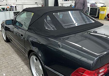 Mercedes-Benz SL 320