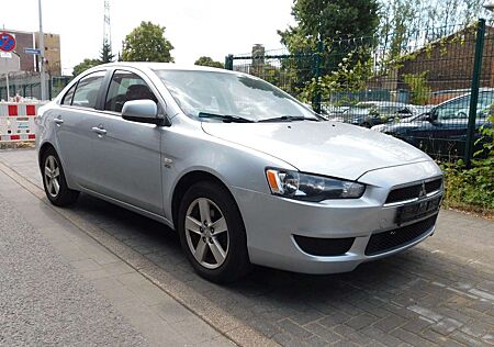 Mitsubishi Lancer Lim. Invite 1.5 MPI