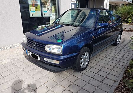 VW Golf Cabriolet Volkswagen Golf Cabrio 1.8 Pink Floyd