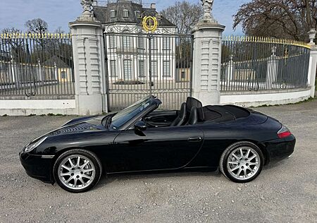 Porsche 996 911 Carrera 4 Cabrio
