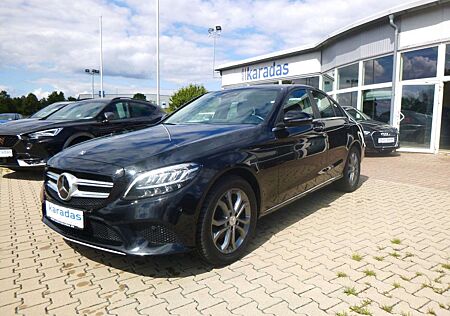 Mercedes-Benz C 180 CGI Lim AUT/NAV/LED/SHZ/PDC/KAM/Distronic