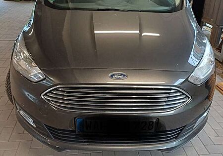 Ford Grand C-Max Grand C-Max1.0 EcoBoost Start-Stopp-SystemTitanium