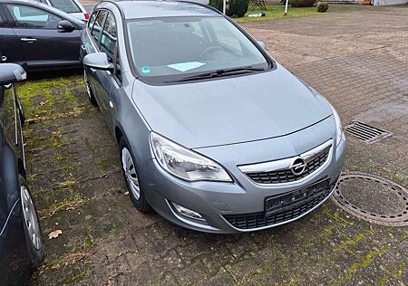 Opel Astra Sports Tourer 1.4 Turbo Sports Tourer