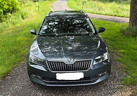 Skoda Superb Combi 1.8 TSI Ambition