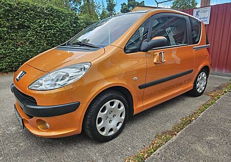 Peugeot 1007 Premium-2 elktr. Schiebet. TÜV NEU-AHZV