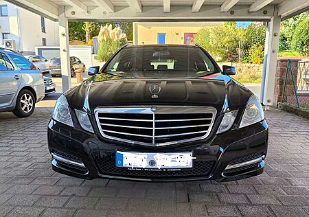 Mercedes-Benz E 350 T BlueEFFICIENCY 7G-TRONIC Avantgarde