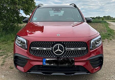 Mercedes-Benz GLB 250 4Matic 8G-DCT AMG Line