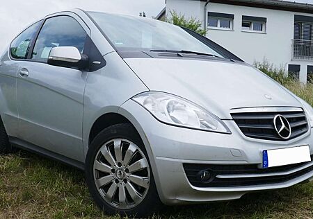 Mercedes-Benz A 160 BlueEFFICIENCY Special Edition