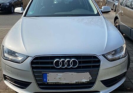 Audi A4 Avant 2.0 TDI DPF Ambiente