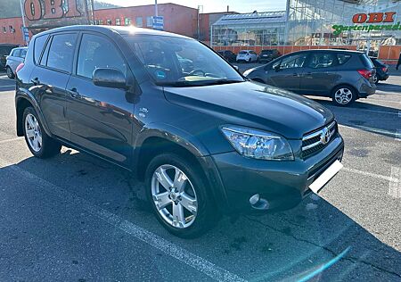 Toyota RAV 4 2.2 D-CAT 4x4 Executive