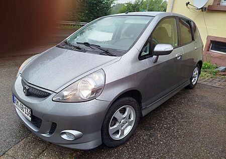 Honda Jazz 1.4 CVT ES Sport