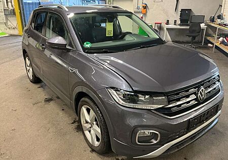 VW T-Cross Volkswagen 1.0 TSI DSG Style Navi Kamera LED AHK