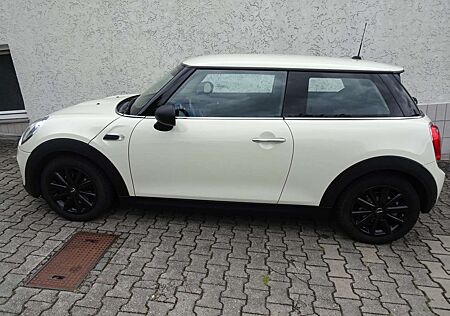 Mini ONE - Automatik -Klimaautomatik -PDC hi -