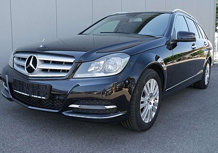 Mercedes-Benz C 220 CDI T-Modell Avantgarde NAVI/AHK/PDC/SDACH