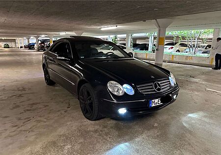 Mercedes-Benz CLK 320 (209.365)