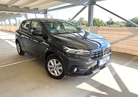 Dacia Sandero 1.HAND GARANTIE*NAVI*APPLE*ANDROID*LED*SHZ*PDC*BT