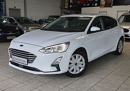 Ford Focus Lim. 1.0 EcoBoost LED PDC TEMPO WINTERPAKE