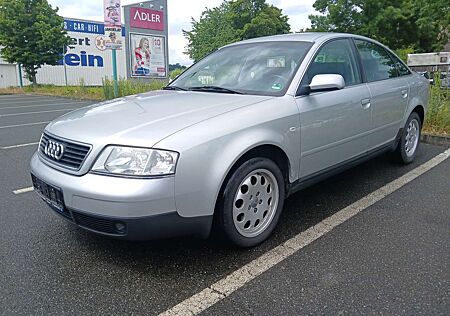 Audi A6 2.4 V6,150Tkm,2.Hand,TÜV 07/26,vom Rentner
