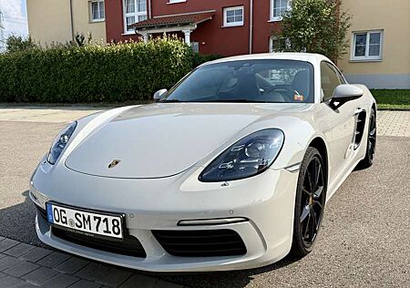 Porsche Cayman / Sportabgas / 20 Zoll / PDK